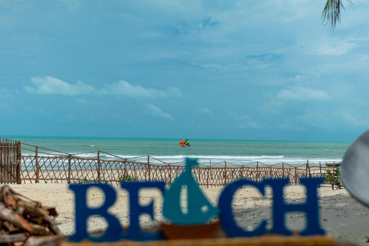 Beira-mar Chácara Curimãs - Praia das Curimãs Barroquinha Exterior foto